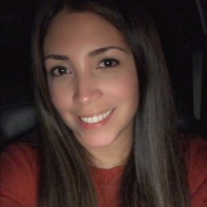 Meet your Posher, Rebecca